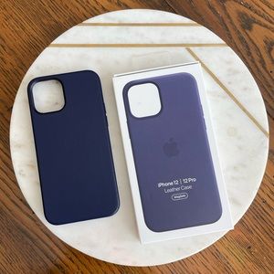 iPhone 12 Pro Leather Case with MagSafe - Deep Violet